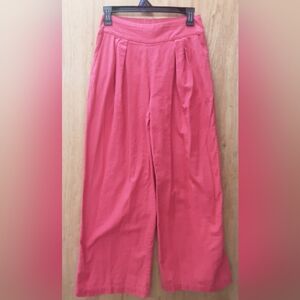 Abercrombie & Fitch Vibrant Pink Pants. Size XS